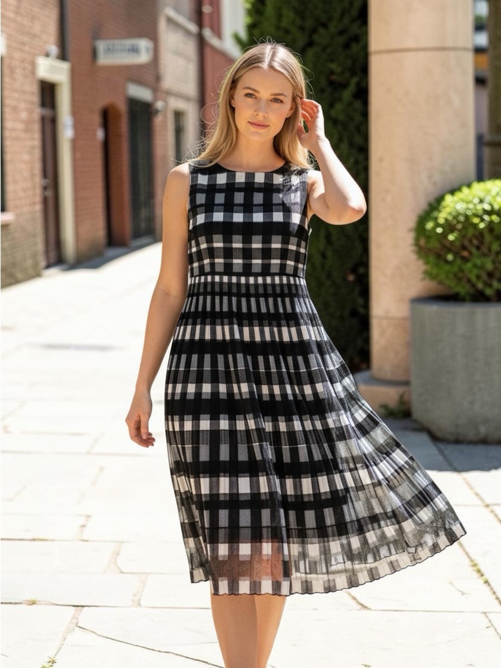 Studio M Black & White Plaid Gingham Pleated Mesh Dress - Size XS